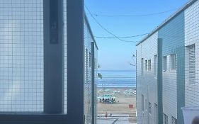 APARTAMENTO DE FRENTE PARA O Mar